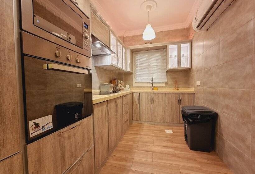 住所  Hometel Al Ghamdi