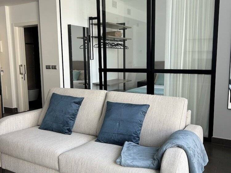 Guillman Suites