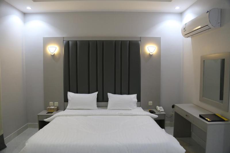 فندق Areen Al Naeem