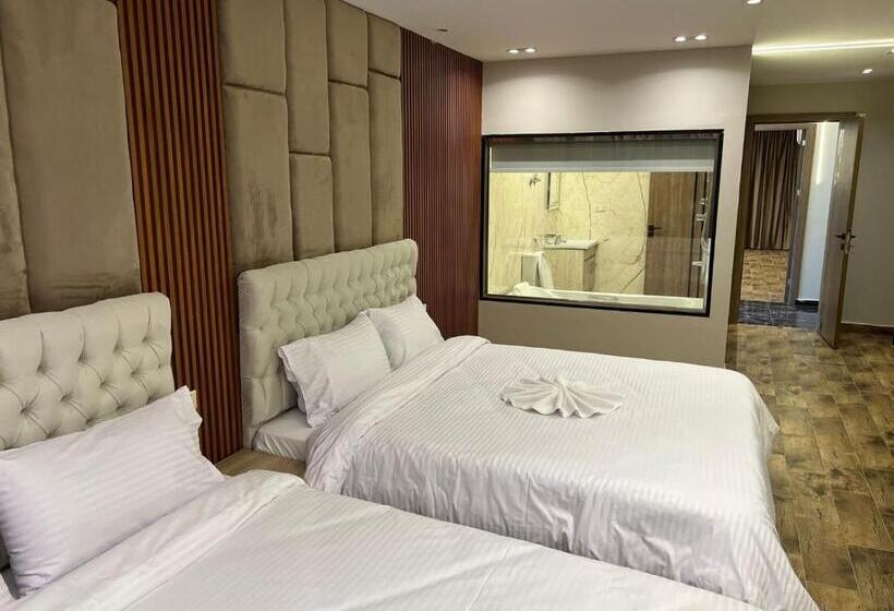 هتل Pyramids Enigma Grand Lodge