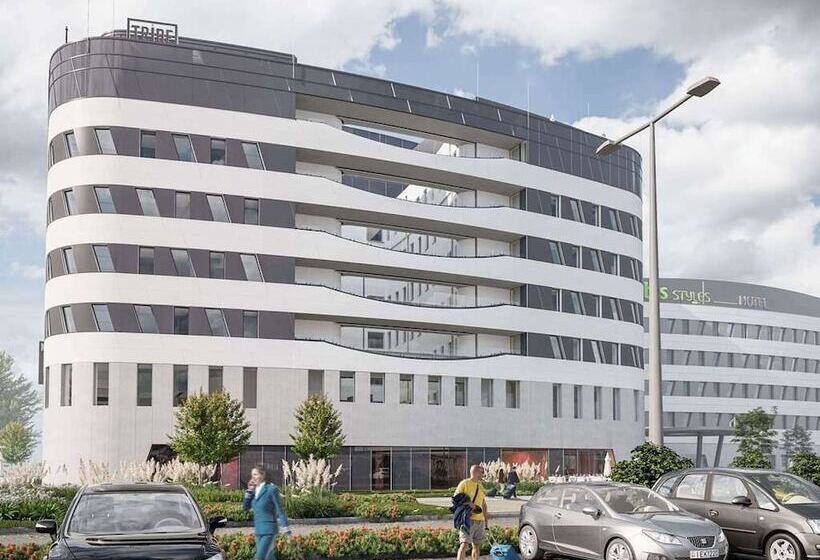 Отель Tribe Budapest Airport