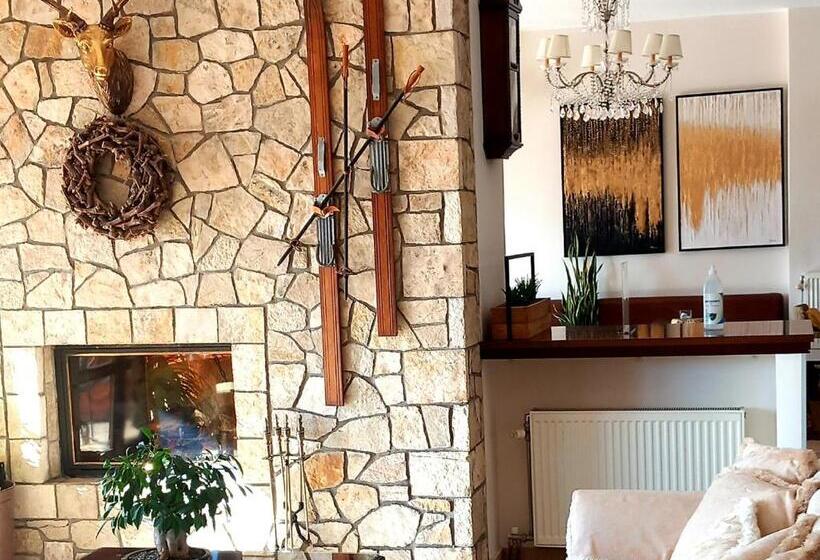 호텔 Vytina Mountain View