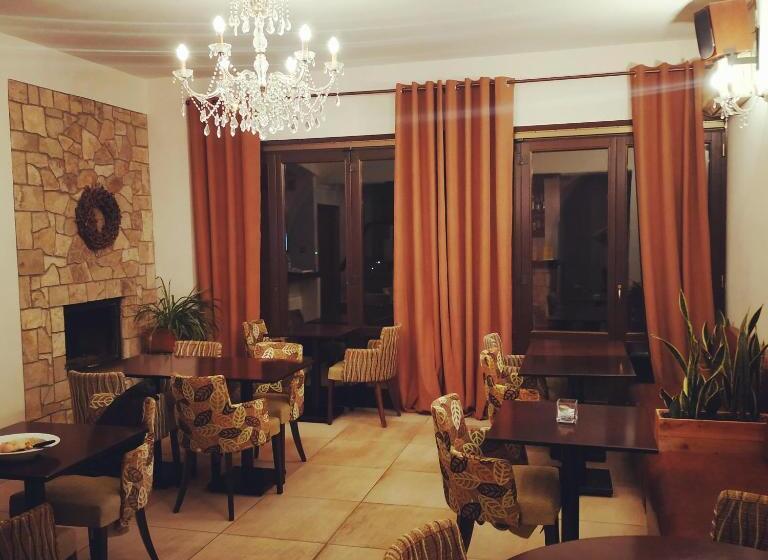 호텔 Vytina Mountain View