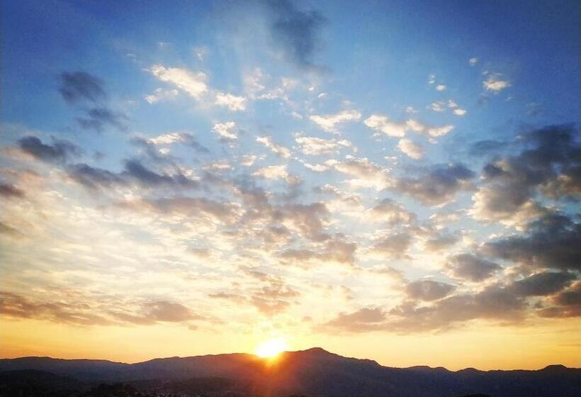 호텔 Vytina Mountain View