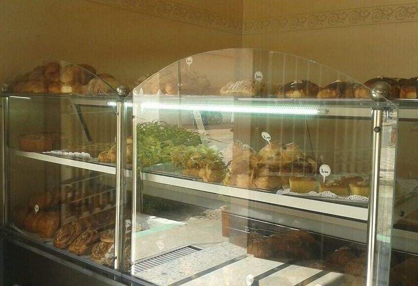 Amoudou فندق أمودو