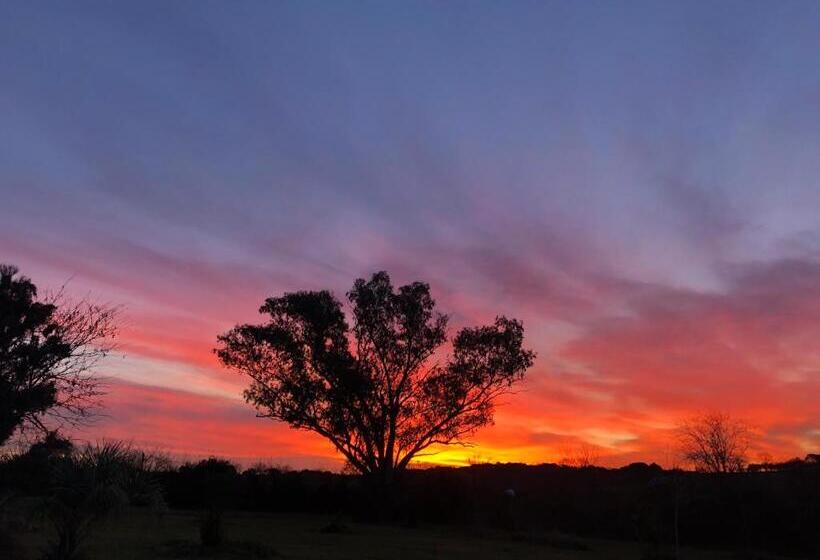 تختخواب و صبحانه Chacra La Recompensa Glamtainer