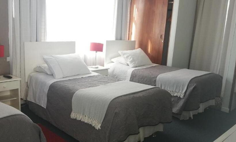 Bed and Breakfast Hostal Mackay Temuco