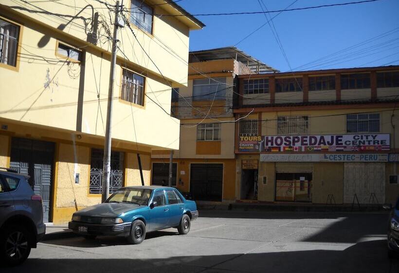 تختخواب و صبحانه Huaraz City Centre Hostel