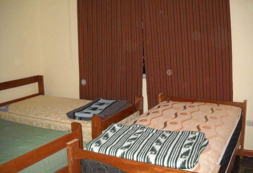 تختخواب و صبحانه Huaraz City Centre Hostel