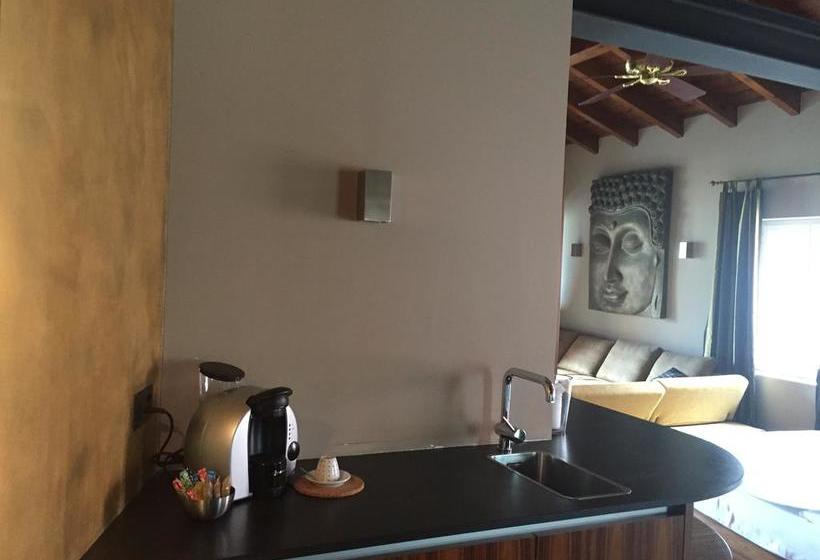 צימר Le Suites Al Lago