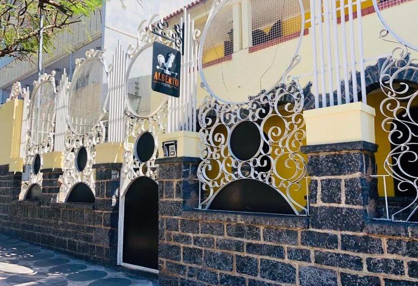 Dom Alberto Hostel