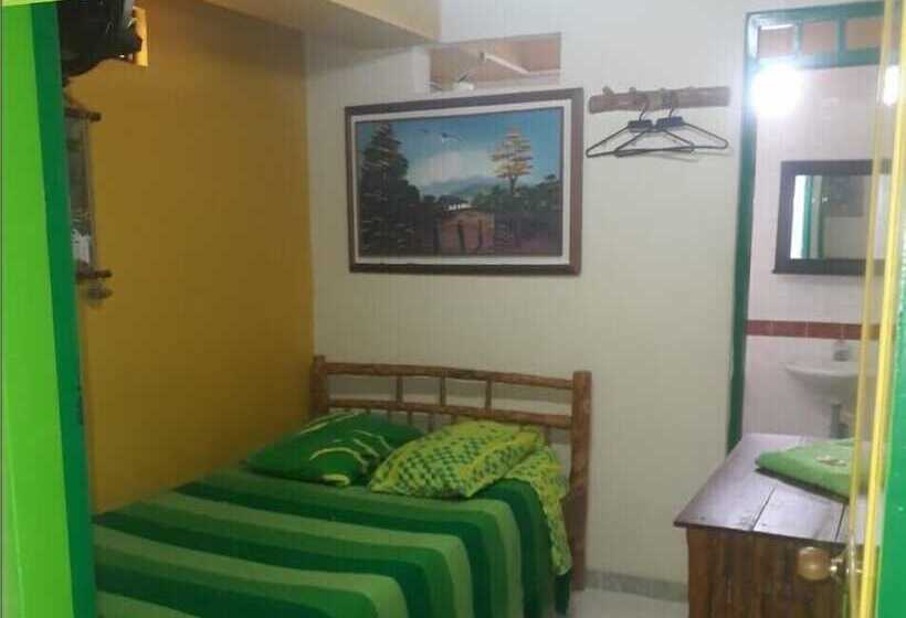 בית מלון כפרי Del Cafe