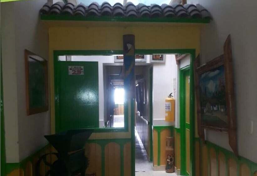 בית מלון כפרי Del Cafe