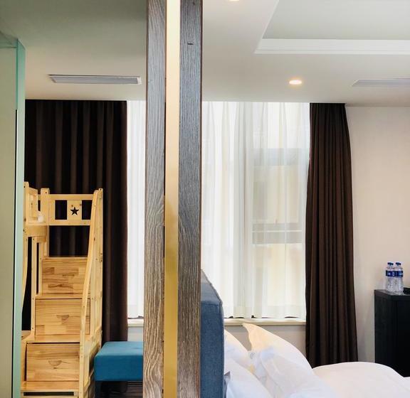 בית מלון כפרי Emei Mountain Xileer