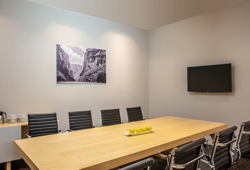 فندق Fiesta Inn Tuxtla Fashion Mall