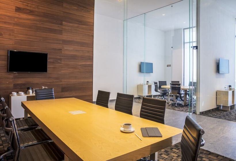 فندق Fiesta Inn Tuxtla Fashion Mall