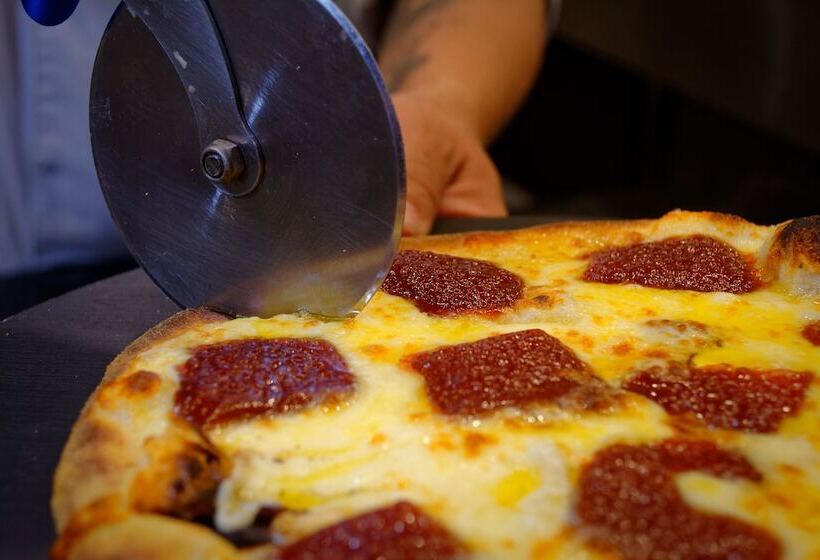 בית מלון כפרי Golden Tower Express Berrini By Fenix Hoteis