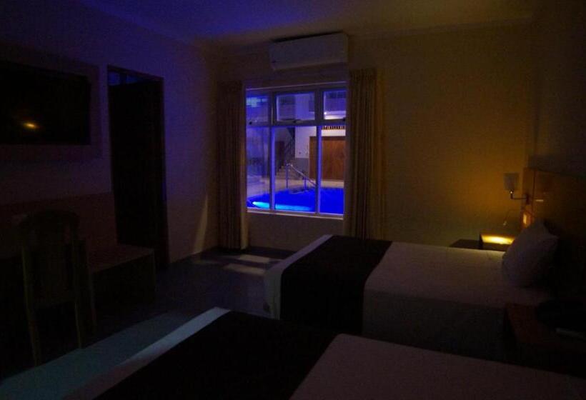 Отель águila Dorada Selva