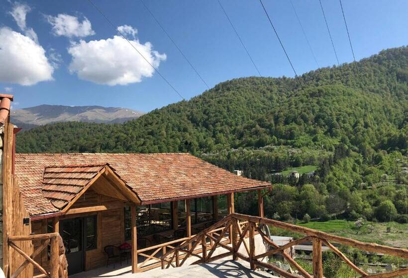 בית מלון כפרי Kirovi Tun