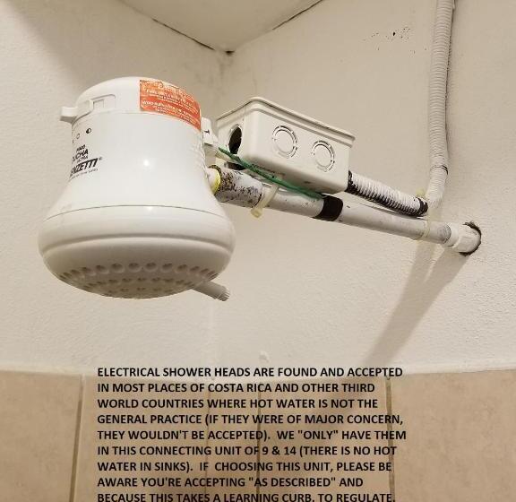 فندق Mapi's Cabins