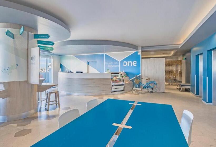 فندق One Puebla Angelópolis Periférico