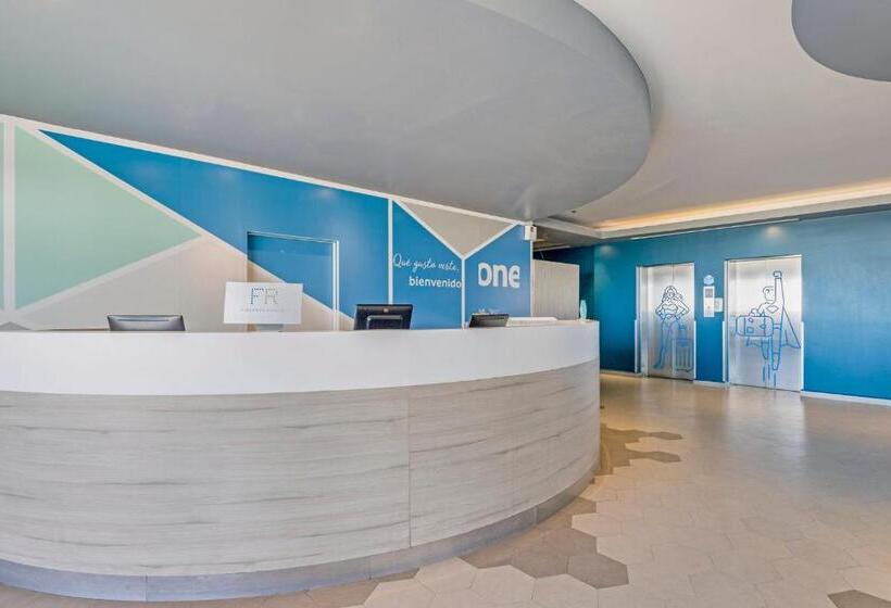 فندق One Puebla Angelópolis Periférico