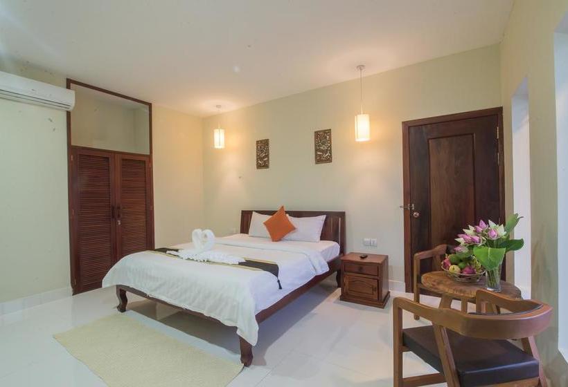 בית מלון כפרי Schein Residence