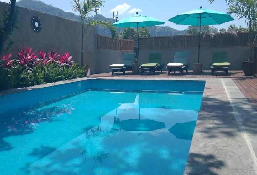 Sierra Central By Chic Hotel Group