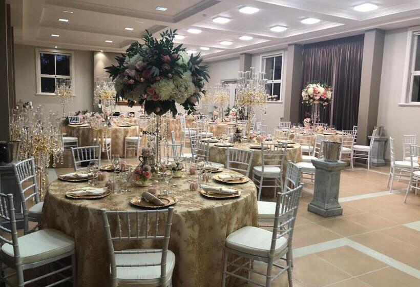 בית מלון כפרי Teschemakers Resort