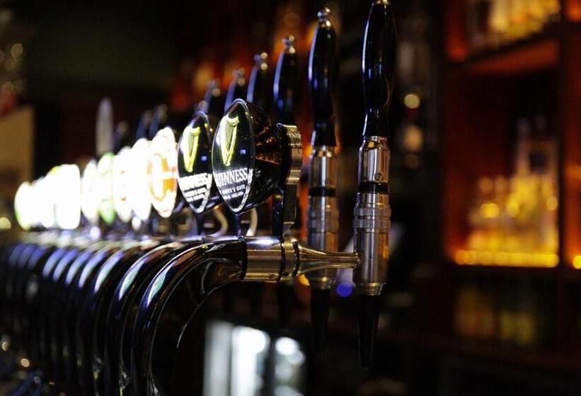 The Strand Hotel, The Former Residence Of Oscar Wilde