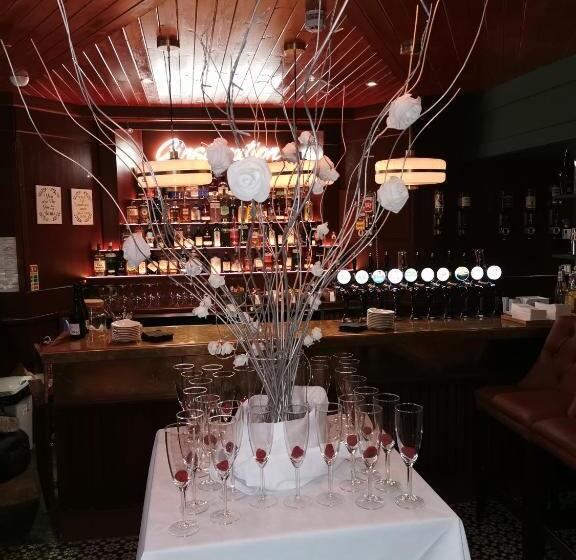 The Strand Hotel, The Former Residence Of Oscar Wilde