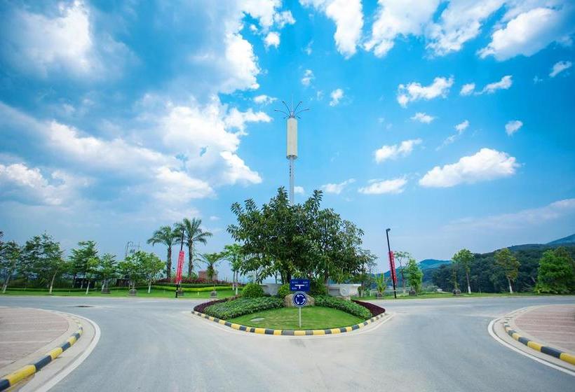هتل Xishuangbanna Yajule City Golf