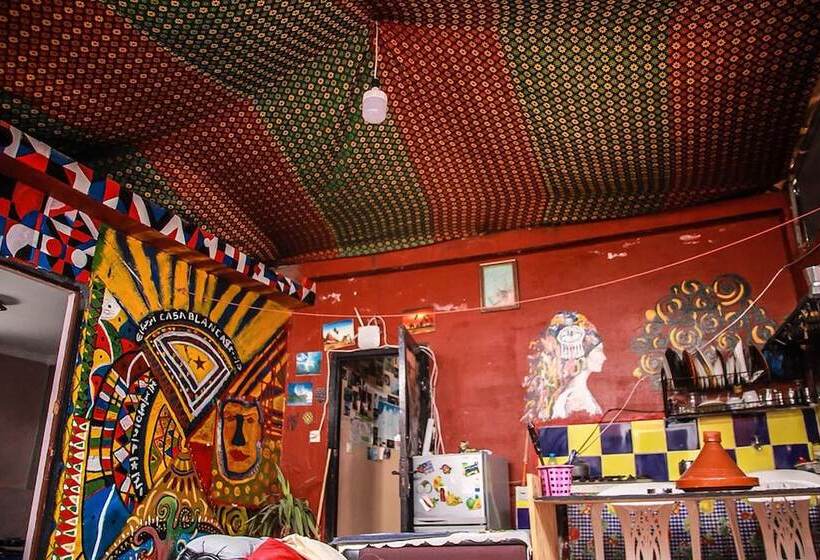 Medina Guesthouse   Hostel