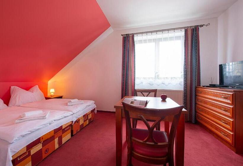 汽车旅馆  Penzión A Reštaurácia Lavender