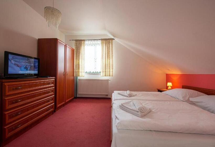 汽车旅馆  Penzión A Reštaurácia Lavender