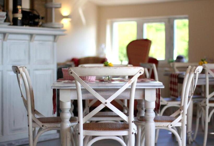 汽车旅馆  Penzión A Reštaurácia Lavender