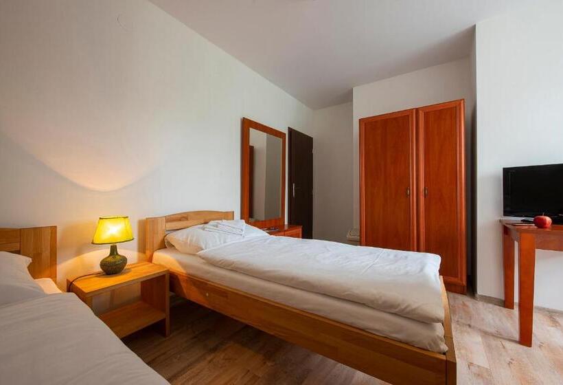 汽车旅馆  Penzión A Reštaurácia Lavender