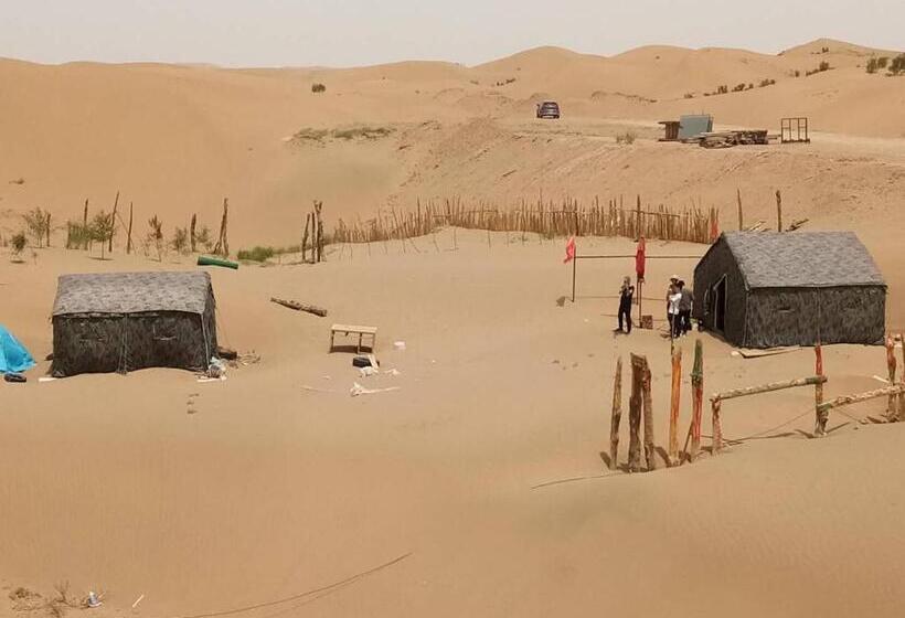 Wuwei Qiyou Space Capsule Hostel