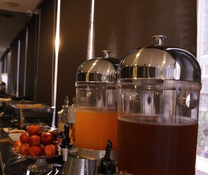 בית מלון כפרי The Grand Jade