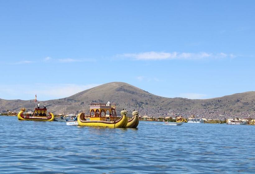 Отель Titicaca Floating Lodge