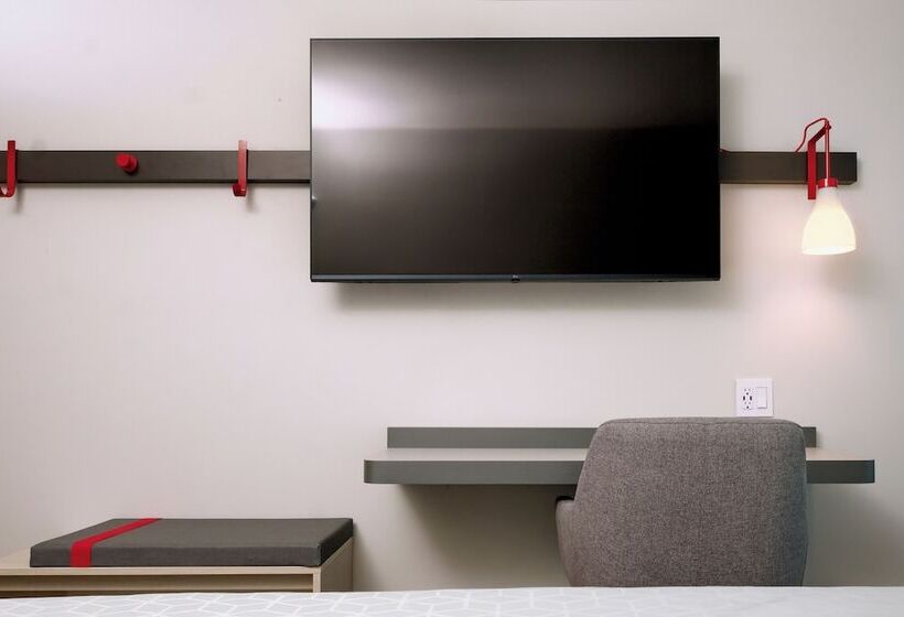 Avid Hotel Guadalajara Aeropuerto Norte by Ihg