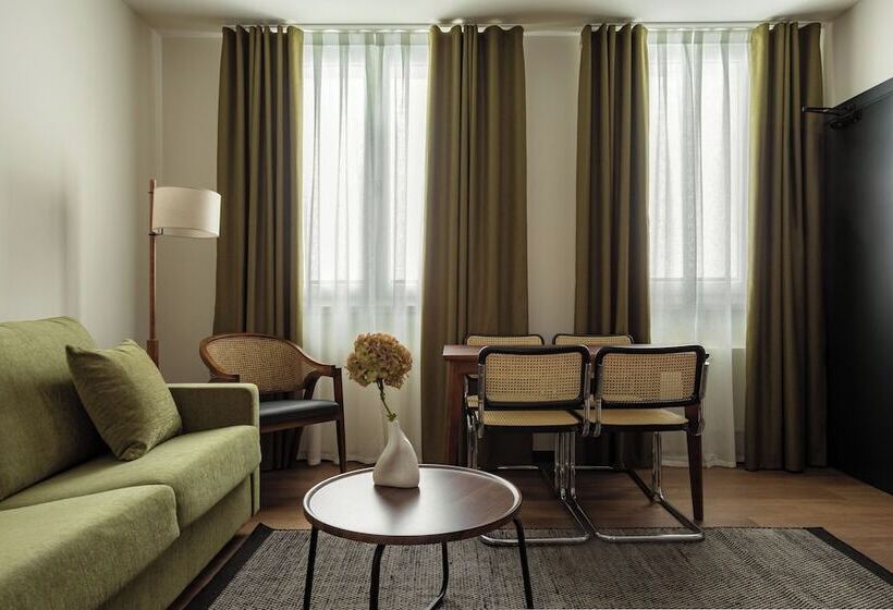 Batimont Suites & Apartments