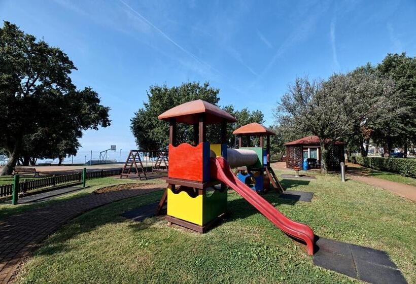 בית מלון כפרי Camping Ulika Mobile Homes   Naturist