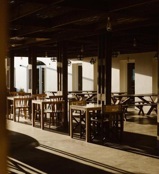 Craveiral Farmhouse By Belong Staying & Feeling