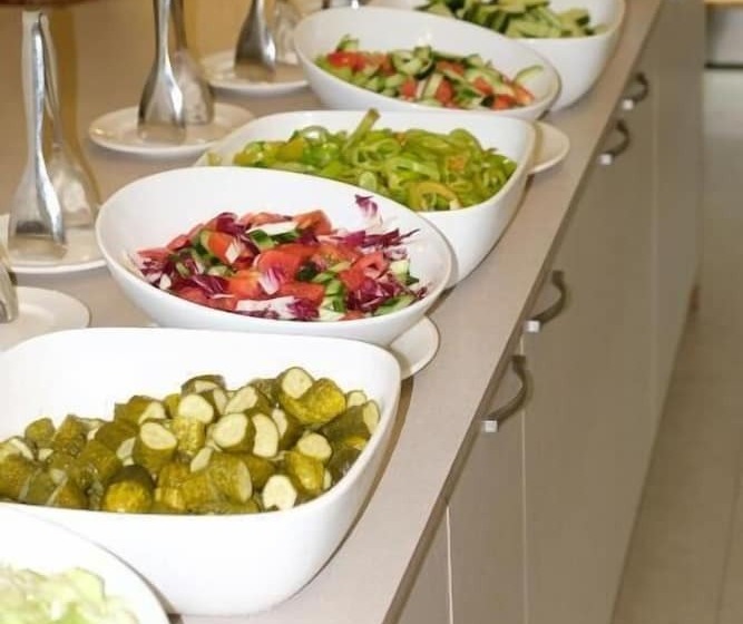 هتل Fllad Resort & Spa