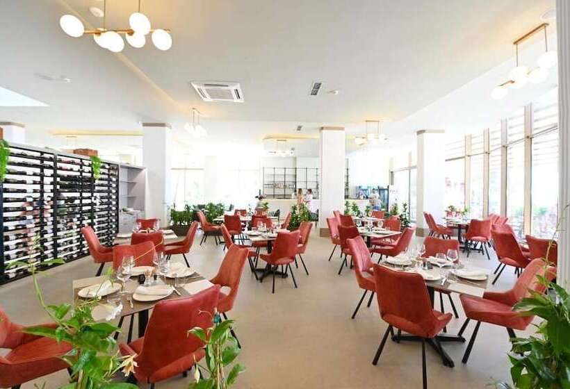 ホテル Fllad Resort & Spa