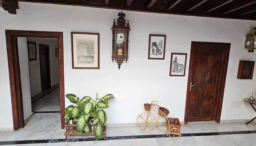 فندق La Casona De Arona