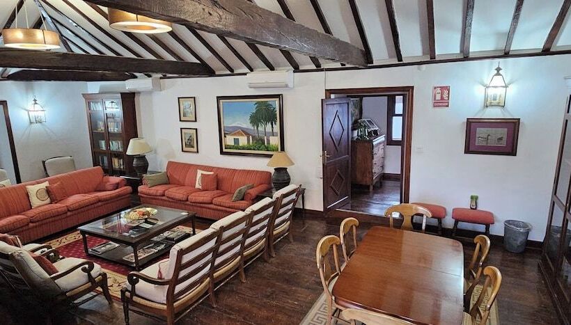 فندق La Casona De Arona