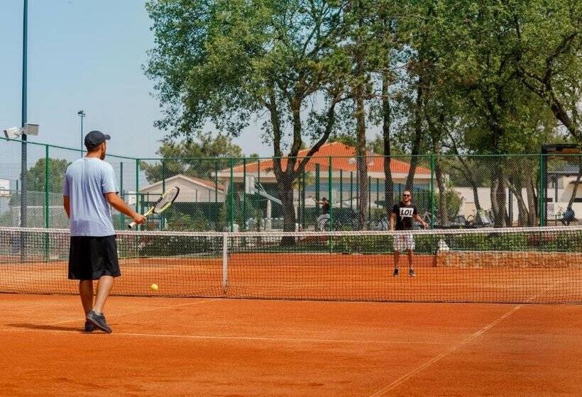 酒店 Punto Blu Valamar Camping Village