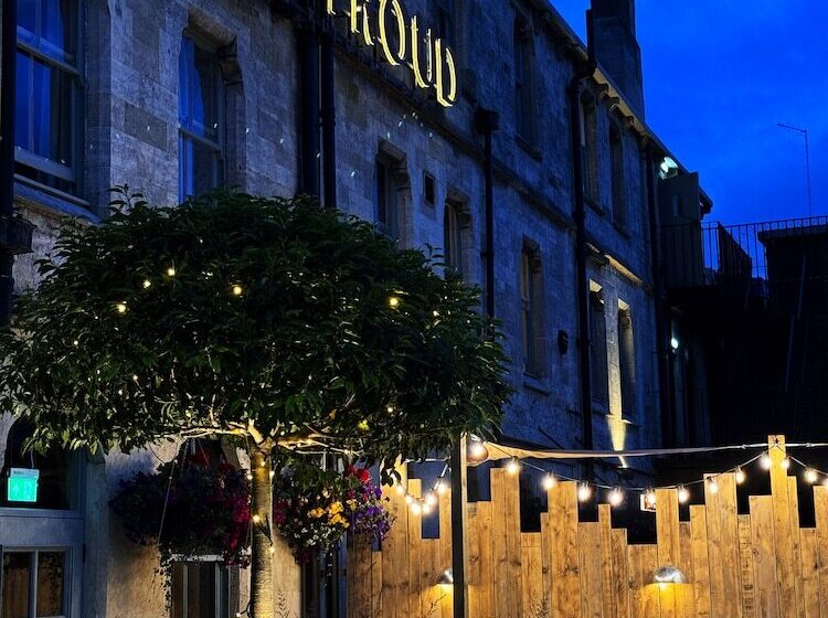 ホテル The Stroud